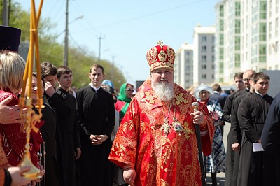 Фото Гармония | 02.05.2017 - Крестный ход в честь принесения мощей святой блаженной Матроны Московской - 50