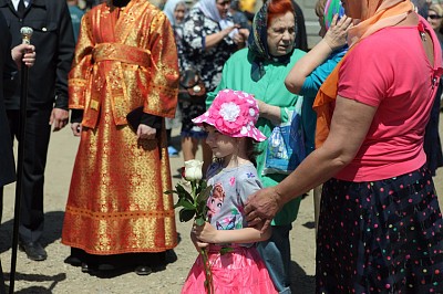 Фото Гармония | 02.05.2017 - Крестный ход в честь принесения мощей святой блаженной Матроны Московской - 1